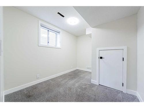 125 Taradale Close Ne, Calgary, AB - Indoor Photo Showing Other Room