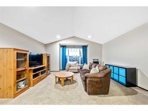 21 Silverado Range Bay Sw, Calgary, AB - Indoor