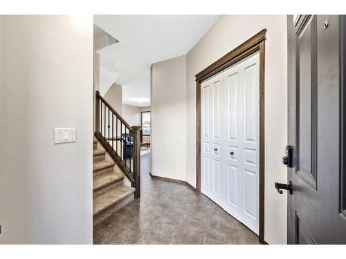 21 Silverado Range Bay Sw, Calgary, AB - Indoor Photo Showing Other Room