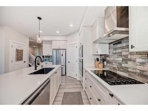 140 Nolanhurst Heights Nw, Calgary, AB - Indoor Photo Showing Kitchen With Upgraded Kitchen