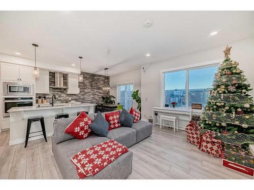 140 Nolanhurst Heights Nw, Calgary, AB - Indoor