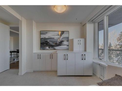 603-3316 Rideau Place Sw, Calgary, AB - Indoor Photo Showing Other Room