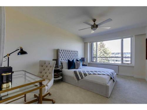 603-3316 Rideau Place Sw, Calgary, AB - Indoor Photo Showing Bedroom