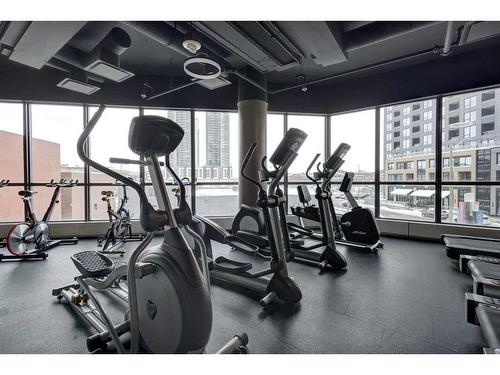 2305-225 11 Avenue Se, Calgary, AB - Indoor Photo Showing Gym Room