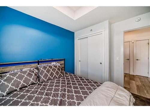 4659 Seton Drive Se, Calgary, AB - Indoor Photo Showing Bedroom