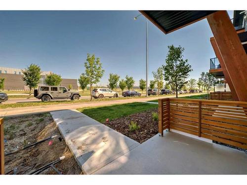 4659 Seton Drive Se, Calgary, AB - Outdoor