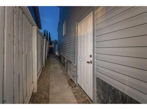 82 Taraglen Road Ne, Calgary, AB -  With Exterior