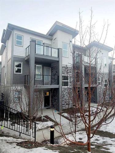 75-2117 81 Street Street Sw, Calgary, AB - Outdoor With Balcony