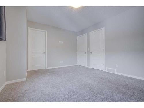 2260 Mahogany Boulevard Se, Calgary, AB - Indoor Photo Showing Other Room