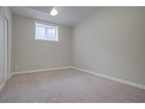 2260 Mahogany Boulevard Se, Calgary, AB - Indoor Photo Showing Other Room