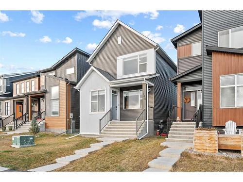 180 Rowmont Boulevard Nw, Calgary, AB - Outdoor With Facade