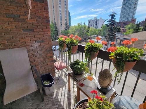 430-1001 13 Avenue Sw, Calgary, AB - Outdoor