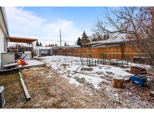 10 Downie Close, Carstairs, AB - Outdoor