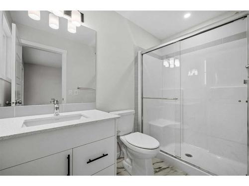 764 Creekside Boulevard Sw, Calgary, AB - Indoor Photo Showing Bathroom