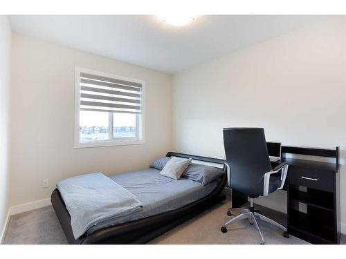 8 Corner Meadows Gate Ne, Calgary, AB - Indoor Photo Showing Bedroom