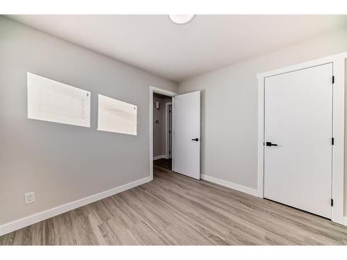 63 Fenton Road Se, Calgary, AB - Indoor Photo Showing Other Room