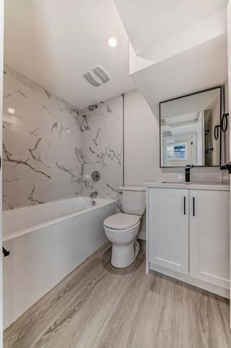 63 Fenton Road Se, Calgary, AB - Indoor Photo Showing Bathroom