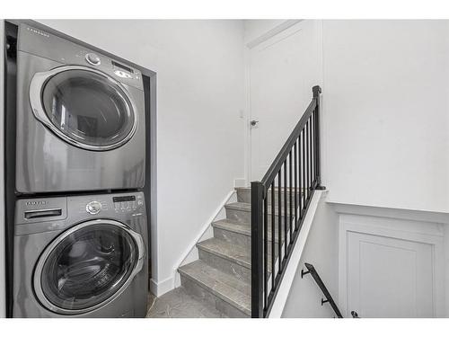 10816 Sacramento Drive Sw, Calgary, AB - Indoor Photo Showing Laundry Room