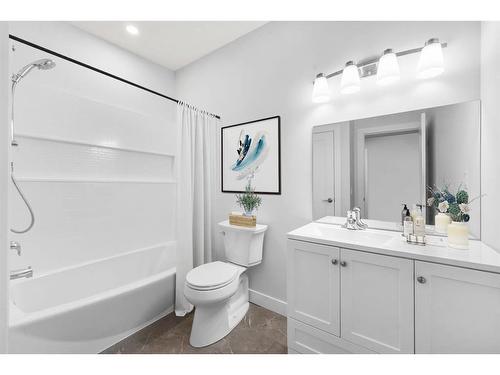 10816 Sacramento Drive Sw, Calgary, AB - Indoor Photo Showing Bathroom