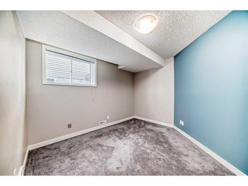 2435 Morris Crescent Se, Airdrie, AB - Indoor Photo Showing Other Room