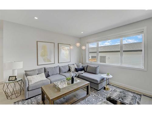 1165 Sailfin Heath, Rural Rocky View County, AB - Indoor Photo Showing Living Room