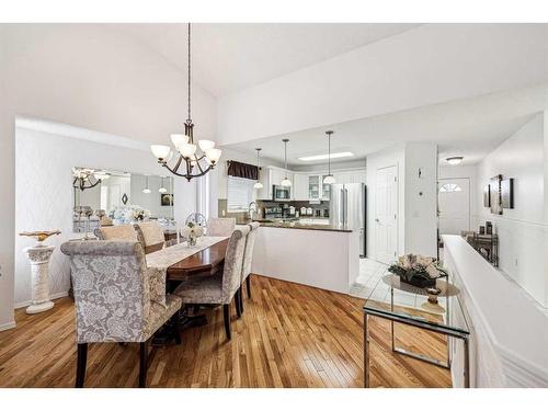 54 Rivercrest Villas Se, Calgary, AB - Indoor Photo Showing Dining Room