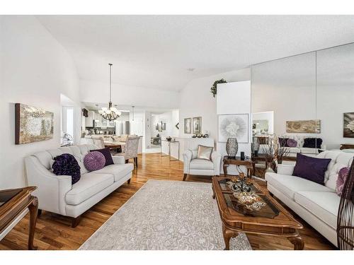 54 Rivercrest Villas Se, Calgary, AB - Indoor Photo Showing Living Room