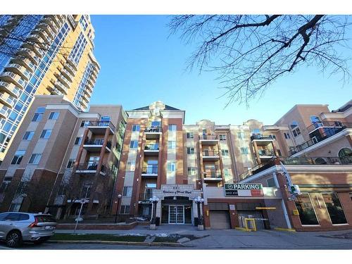 102-881 15 Avenue Sw, Calgary, AB - Outdoor With Facade