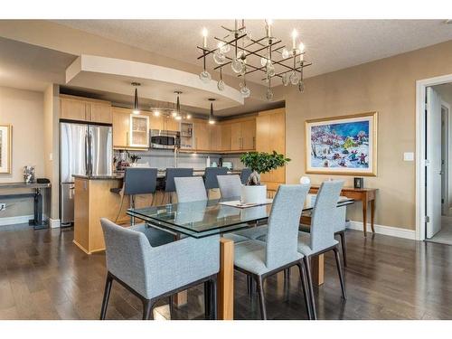 1603-817 15 Avenue Sw, Calgary, AB - Indoor Photo Showing Dining Room