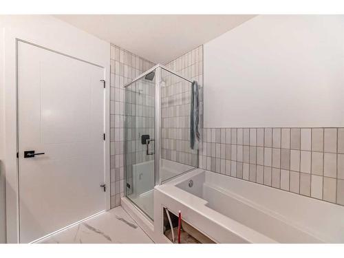 33 Cobbleridge Place, Airdrie, AB - Indoor Photo Showing Bathroom