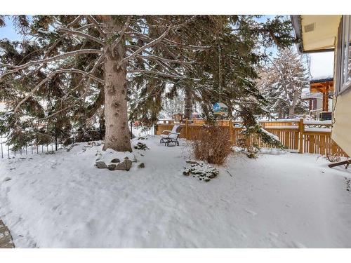 4431 21 Avenue Nw, Calgary, AB - Outdoor