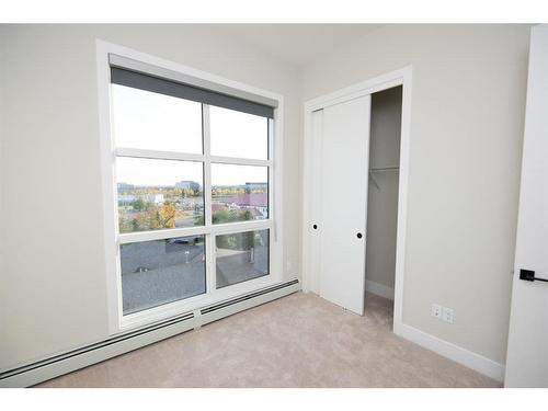 2203-4270 Norford Avenue Nw, Calgary, AB - Indoor Photo Showing Other Room