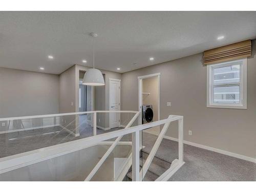 180 Magnolia Terrace Se, Calgary, AB - Indoor Photo Showing Other Room