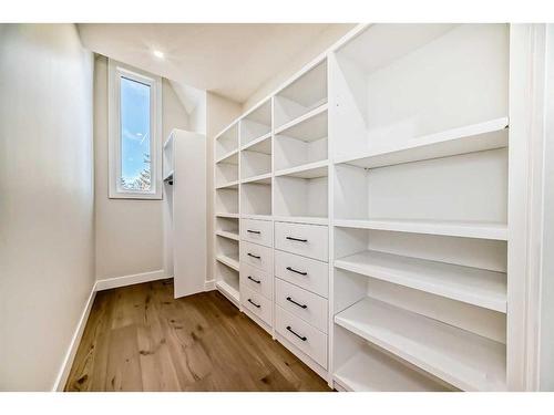 2812A 40 Street Sw, Calgary, AB - Indoor With Storage