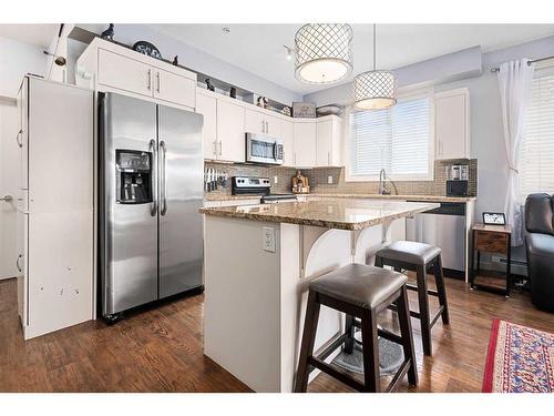 3114-522 Cranford Drive Se, Calgary, AB - Indoor Photo Showing Kitchen