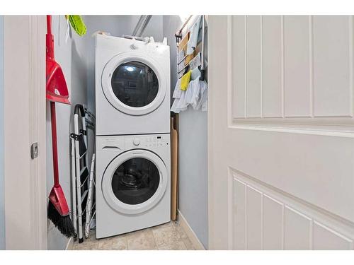 3114-522 Cranford Drive Se, Calgary, AB - Indoor Photo Showing Laundry Room