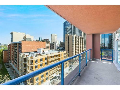 908-205 Riverfront Avenue Sw, Calgary, AB - Outdoor With Balcony