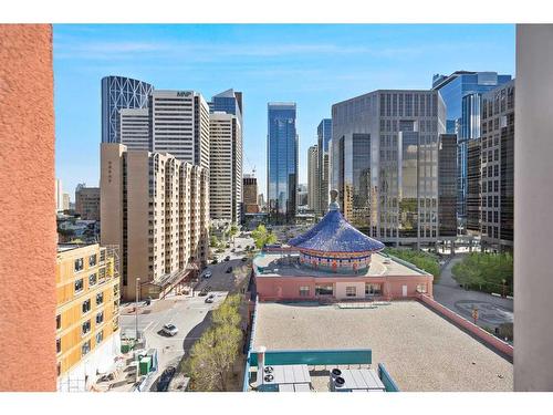 908-205 Riverfront Avenue Sw, Calgary, AB - Outdoor With Facade