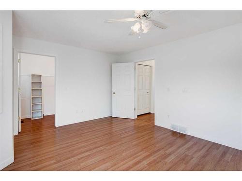 27 Tarington Road Ne, Calgary, AB - Indoor Photo Showing Other Room