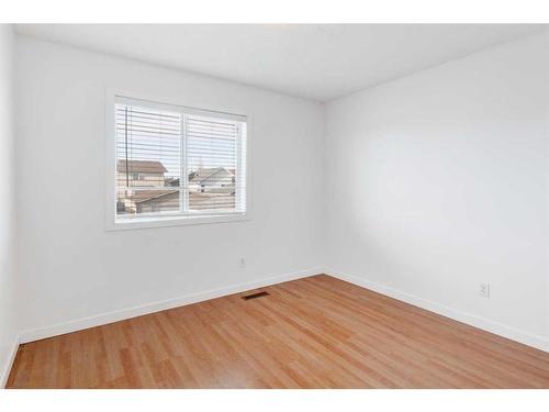 27 Tarington Road Ne, Calgary, AB - Indoor Photo Showing Other Room