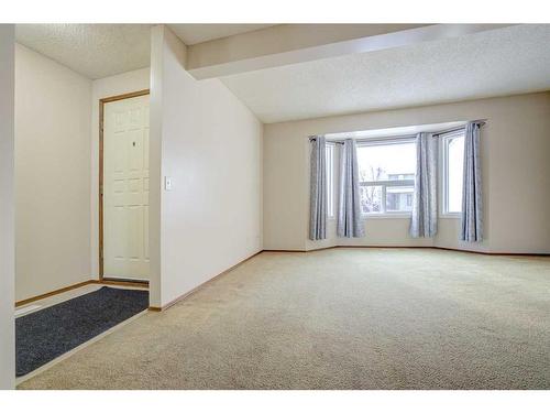 162 Pinemeadow Road Ne, Calgary, AB - Indoor Photo Showing Other Room