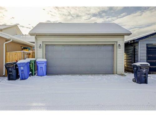 162 Pinemeadow Road Ne, Calgary, AB - Outdoor With Exterior