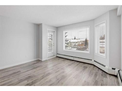 309-2309 Sienna Park Green Sw, Calgary, AB - Indoor