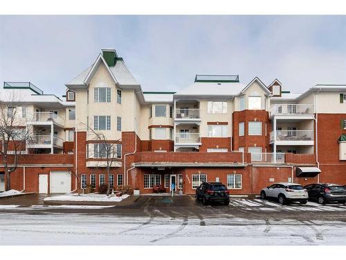 309-2309 Sienna Park Green Sw, Calgary, AB - Outdoor With Balcony With Facade