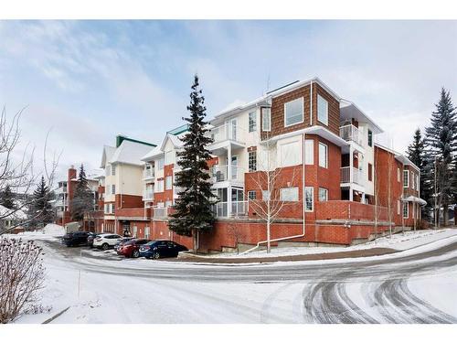 309-2309 Sienna Park Green Sw, Calgary, AB - Outdoor With Facade