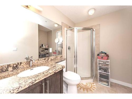 108-1005A Westmount Drive, Strathmore, AB - Indoor Photo Showing Bathroom