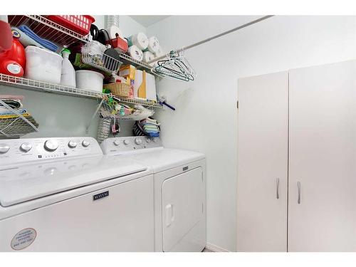 5-103 Fairways Drive Nw, Airdrie, AB - Indoor Photo Showing Laundry Room