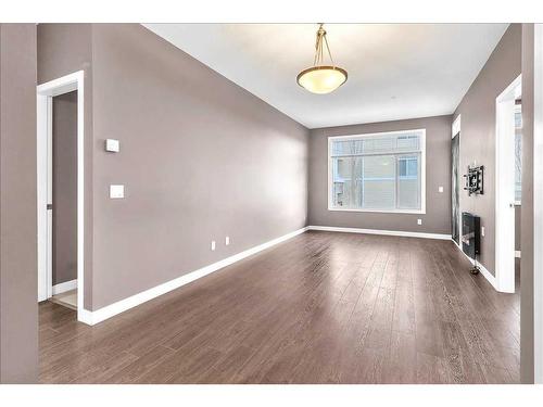 210-22 Auburn Bay Link Se, Calgary, AB - Indoor Photo Showing Other Room