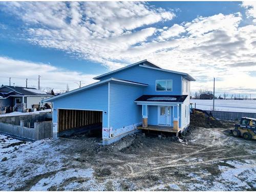 10 Clover Crescent, Beiseker, AB - Outdoor