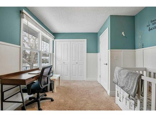 177-123 Queensland Drive Se, Calgary, AB - Indoor Photo Showing Other Room